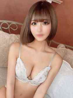 しな【ロリカワ美少女】