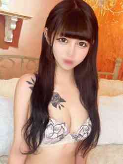 ゆに【黒髪ロリカワ天使】