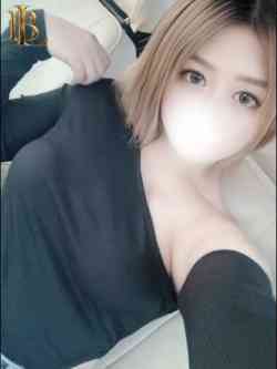 なつめ【イチャ好き甘えん坊娘】