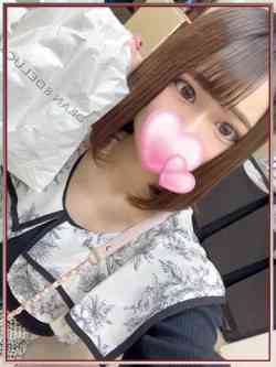 くう♡顔出し撮影可能美女