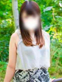 国崎くるみ【性欲漏れる保育士】