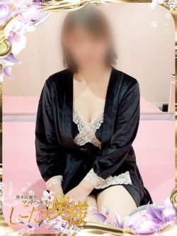 初川すみれ