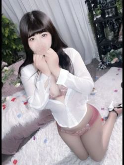 めい