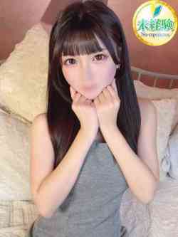 こもも【純白18歳の衝撃】