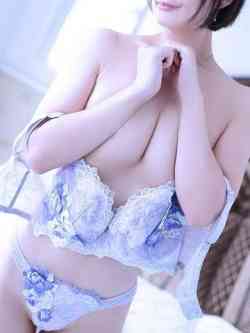 新人・蛍月(ホタル)