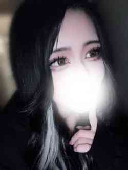 えれな(敏感エロ白ギャル)