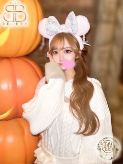 あず【SS級美女爆誕】