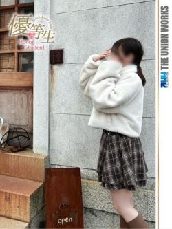 直島こころ【優等生】