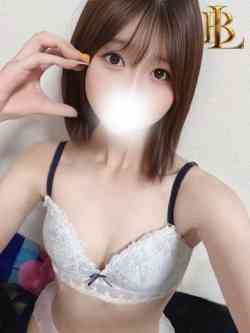 せりな【玉舐めが好きなんです】