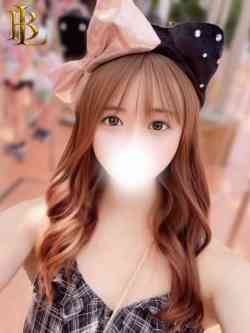 ななか【癒し系美尻美少女】