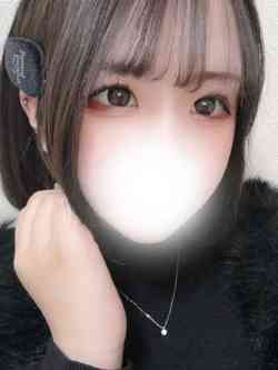 こあ【癒し系ロリ巨乳美少女】