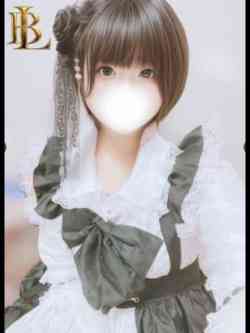 みつば【ロリ顔ヲタ系美少女】