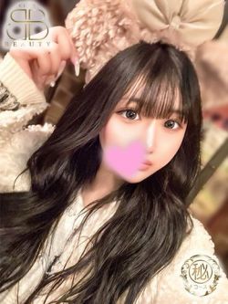 かほな【ロリカワ爆I乳美少女】