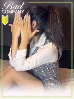 殿山(とのやま)らら