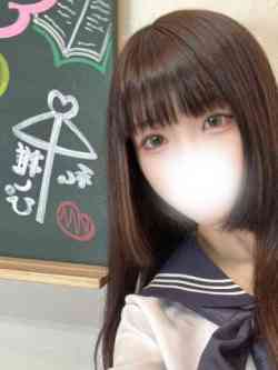 ゆか(魅惑的美女)