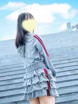 みな『業界未経験』