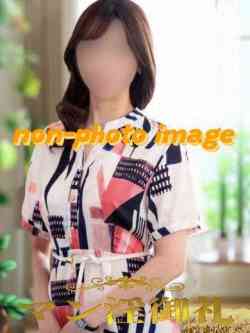 衣歩(いぶ)溢れるエロスの美人妻