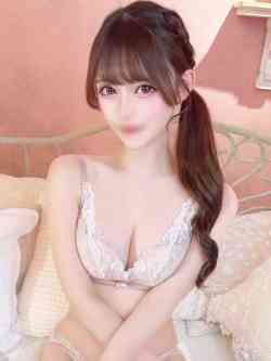 みみ【交際経験ゼロ幻美少女】