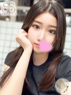 あいの【極上童顔F乳美女】