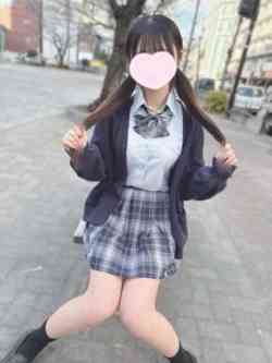 きょう『初々しさたっぷり♪18歳童顔少女