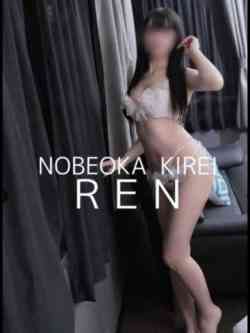 レン(黒髪色白スレンダー♡)