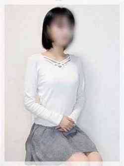 ゆめ【スレンダー清楚美人】