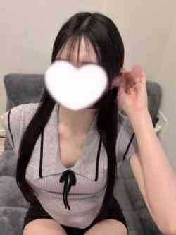 体験ななし『透明感強めの清楚系美少女』