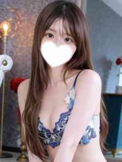 ここな18歳の無垢な