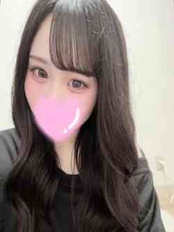 なつき【高身長19歳Fカップ】