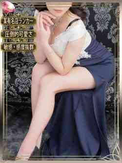 百桃(もも)【桃よりも甘い果実】