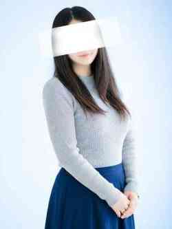 都築ゆめの【SSS級の美人妻】