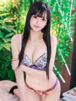 ゆりな