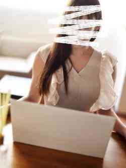 冴木梨花子(さえきりかこ)