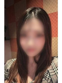 新人しおん🔰美乳美少女！！