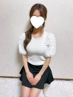 あやね　18歳