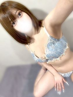 るみな†魅力溢れるGカップ美女
