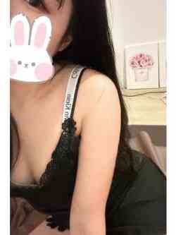 柳明日香