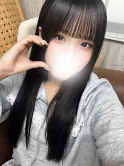 結崎ゆぴ