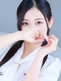 新人・麗菜(れな)
