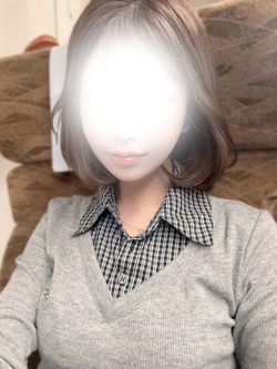 さき†未経験綺麗系なのに美少女
