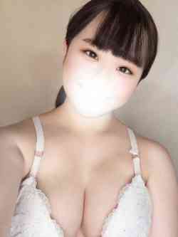 万能倉ゆな