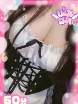 しろ♡ご奉仕巨乳の小悪魔♡