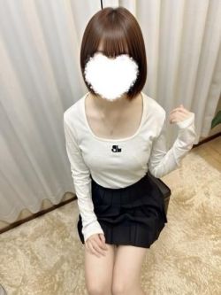 みや🎀透明感溢れる清楚感