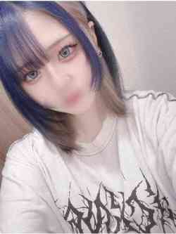 羽用せな