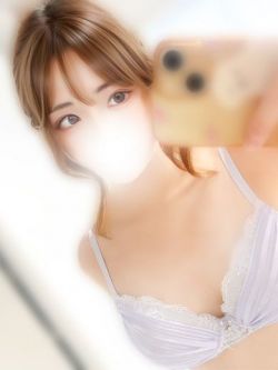 めいな💖おもちゃで潮吹き🐳