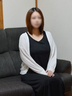 桃乃みつき