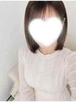 雛形あや