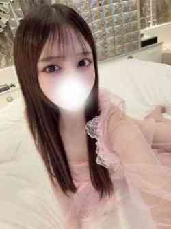 大鳥ゆりあ