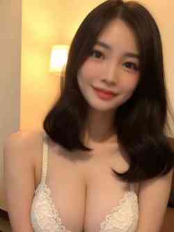 杉山はるな