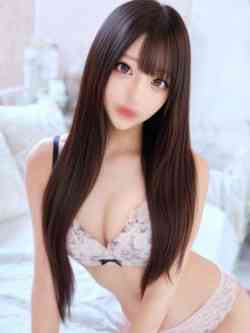 りう【高身長エロカワ美人】
